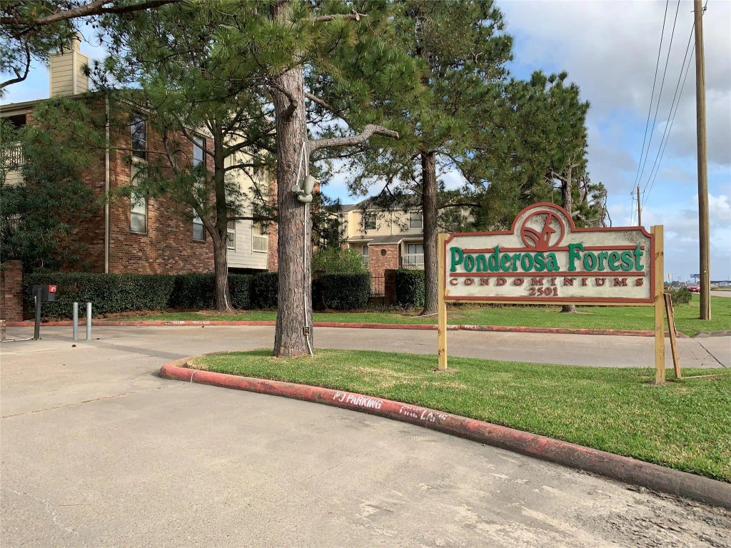 2501 Gulf Freeway 262c, Dickinson