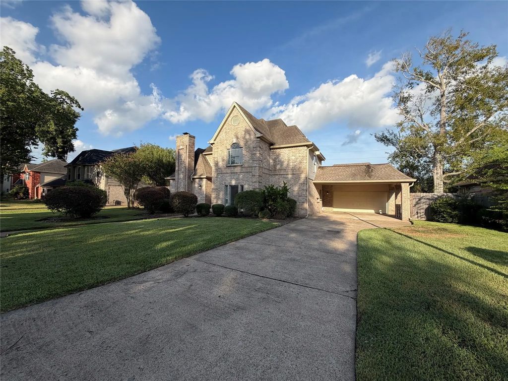 9118 Tepee Trail, Houston