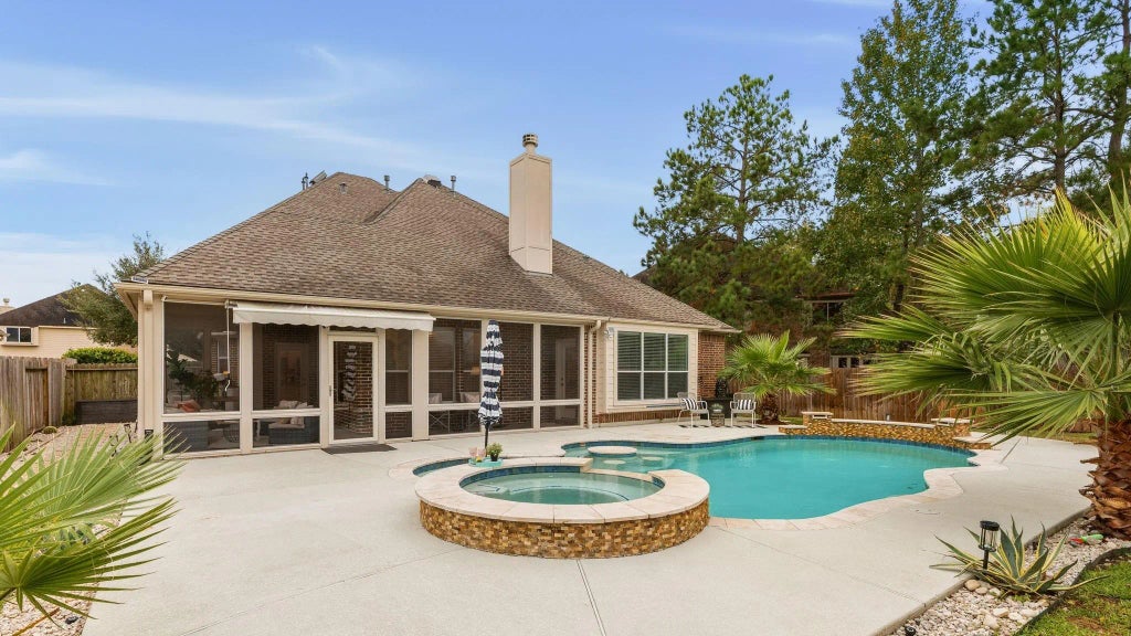 307 Arbor Ridge Lane, Conroe