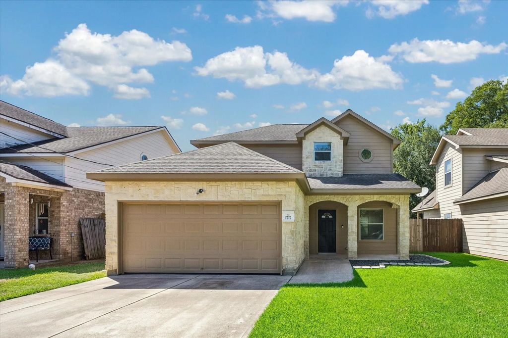 1717 Eagle Lake Road, Sealy