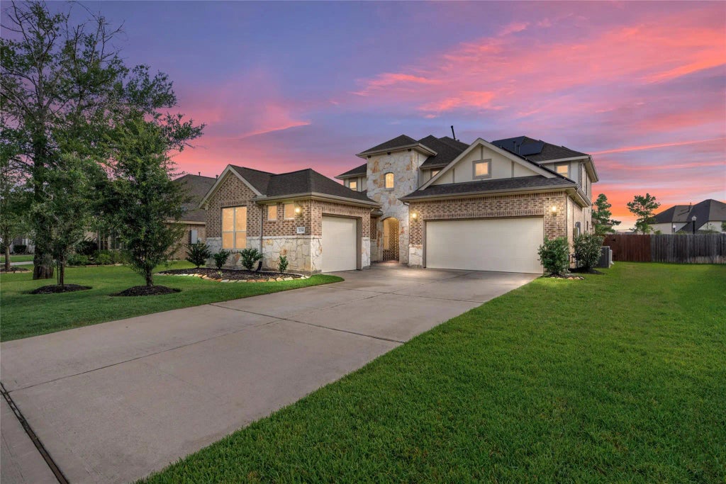 22310 Nobleton Drive, Tomball