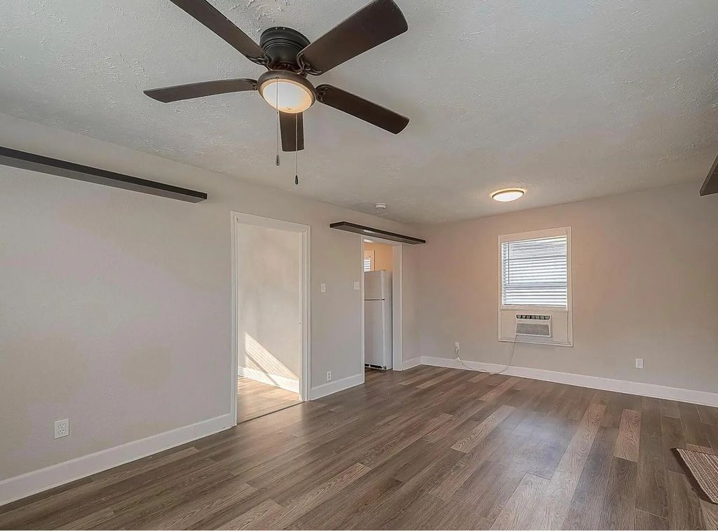 1511 Scharpe Street 3, Houston