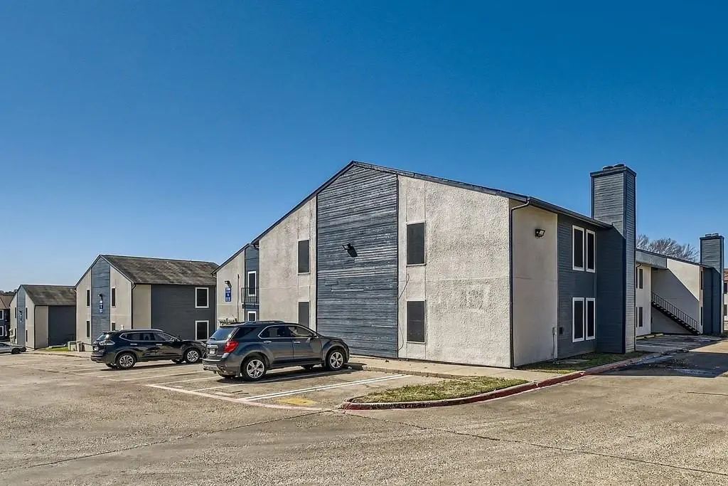 3700 S Tyler Street 408, Dallas