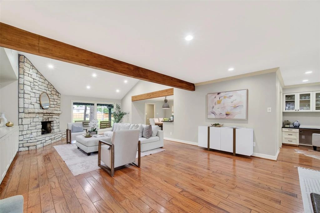 341 W Gaywood Drive, Houston