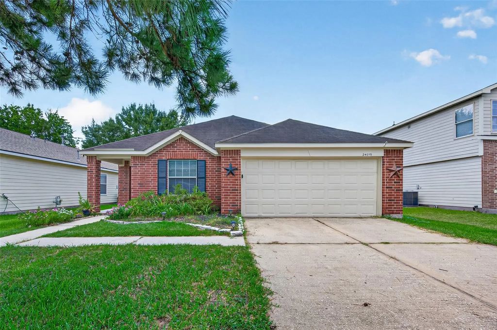 24019 Kingbriar Drive, Spring