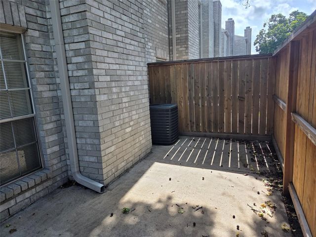 3780 Tanglewilde Street 106, Houston