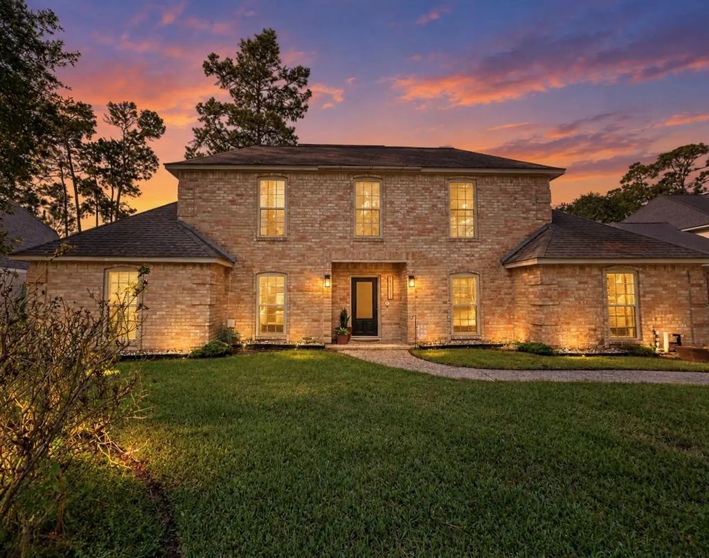 13111 Golden Rainbow Drive, Cypress