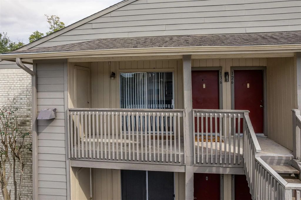 1900 Bay Area Boulevard 136, Houston
