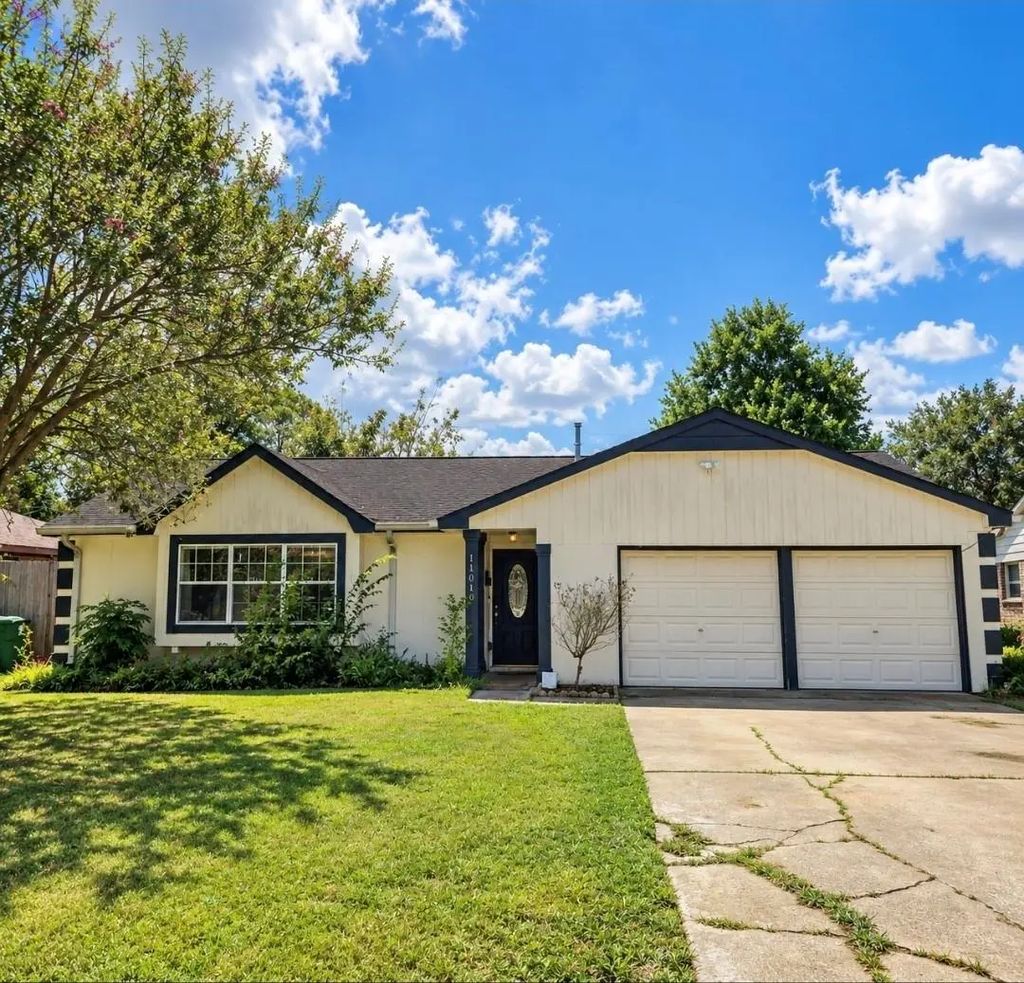 11010 Sageriver Drive, Houston