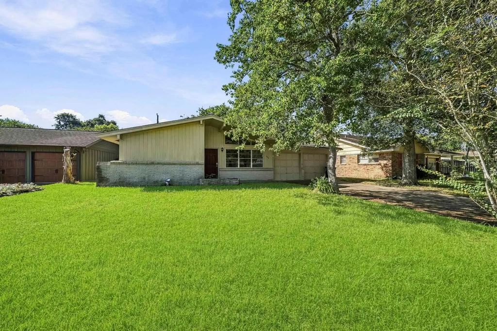 7043 Hendon Lane, Houston