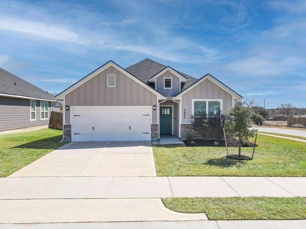 2406 Lightfoot Lane, Bryan