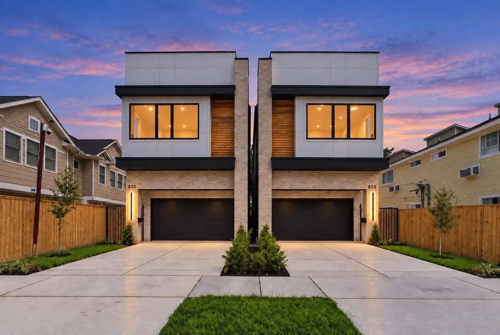 835 W 25th Street, Houston