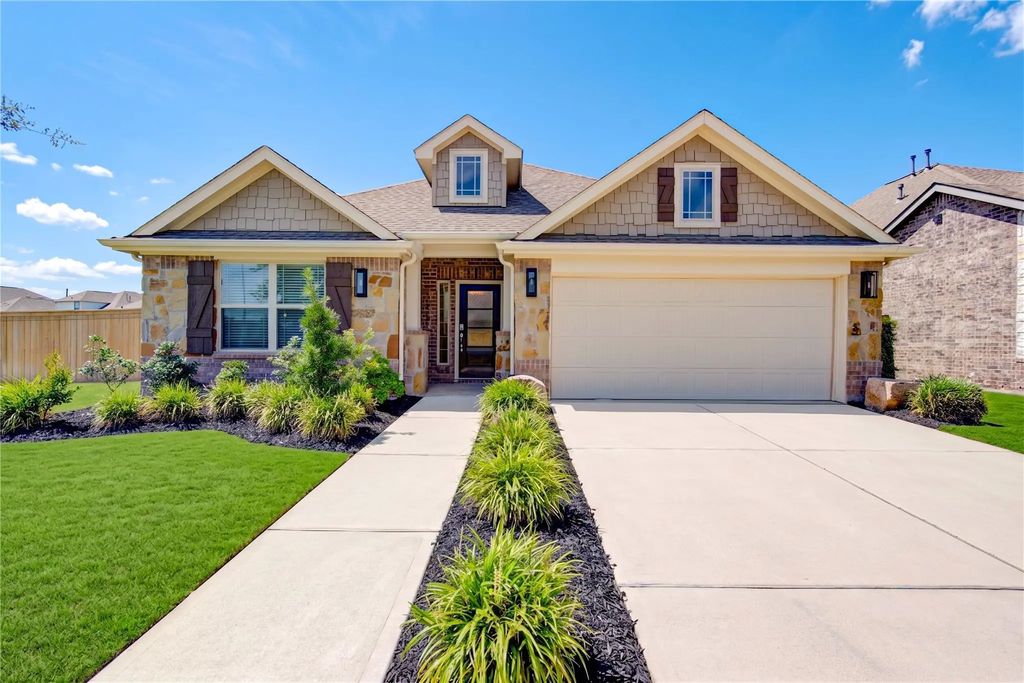 8803 Oak Springs Drive, Missouri City