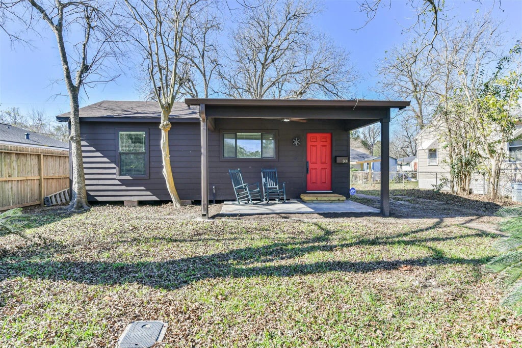 2416 S San Antonio Avenue, Pearland