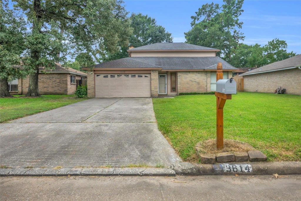 3614 Village Grove Drive, Humble