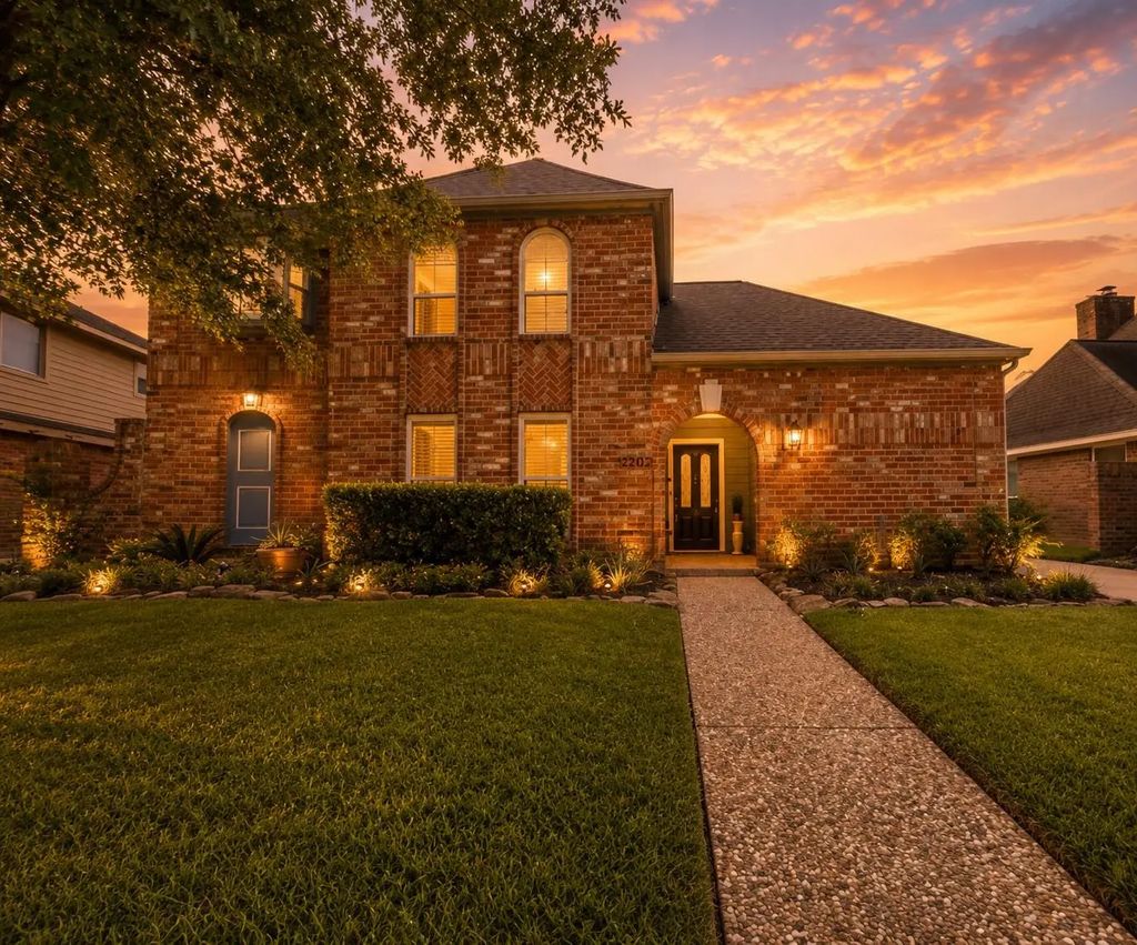 12511 Meadow Lake Drive, Houston