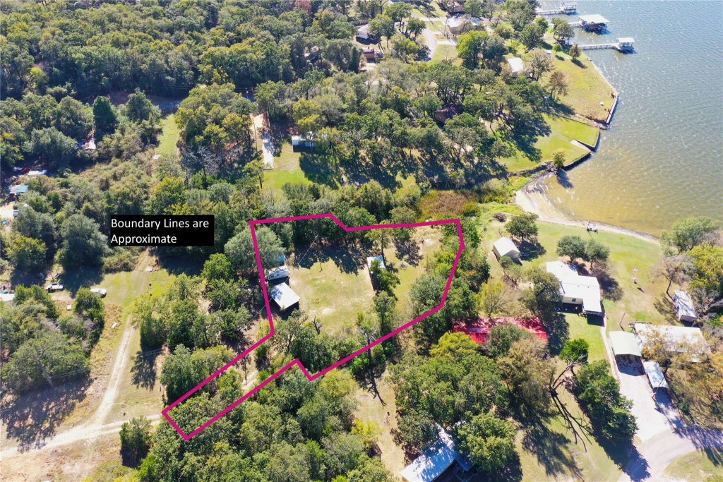 19035 County Road 371, Jewett