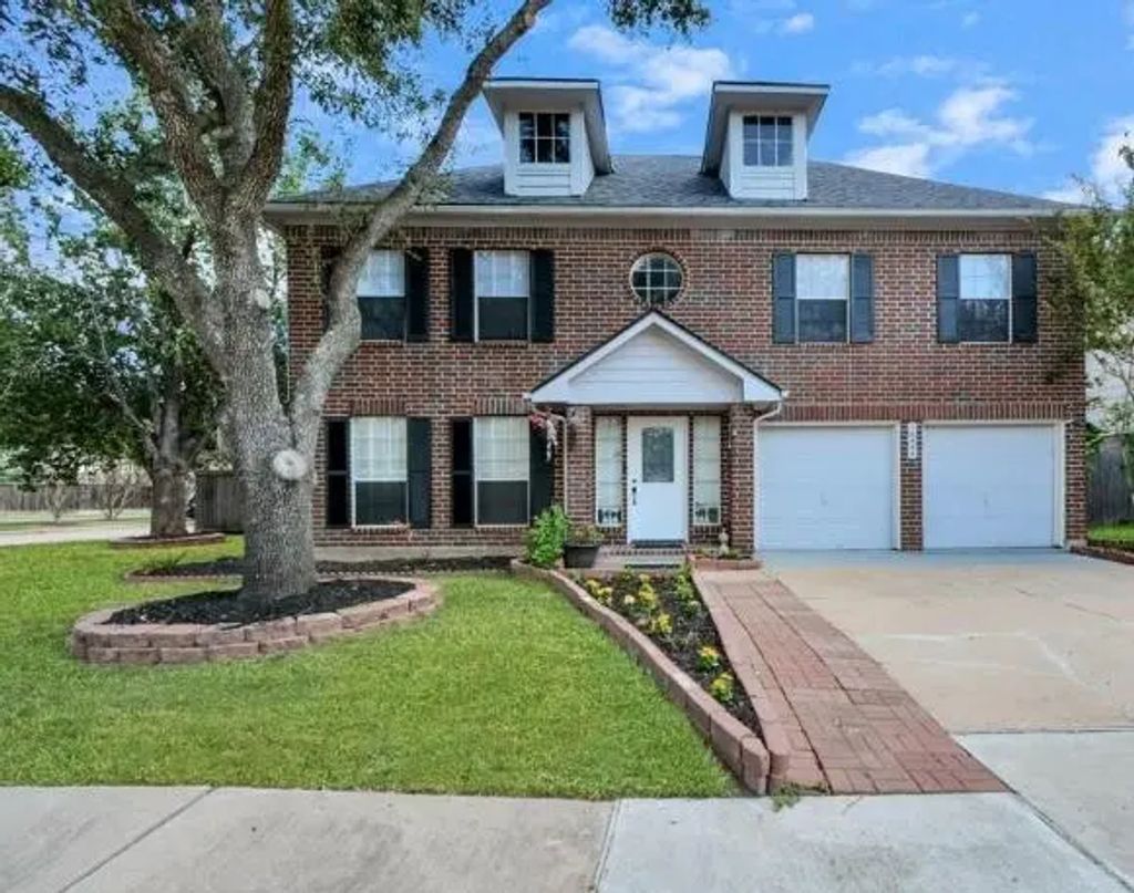 16403 Dawncrest Way, Sugar Land
