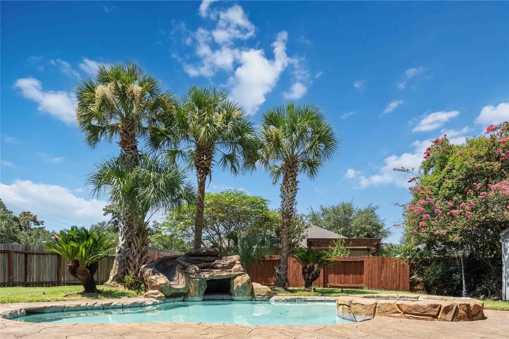 16519 Great Forest, Humble