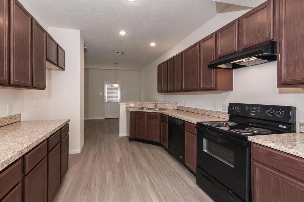 3907 Calgary Circle, Missouri City