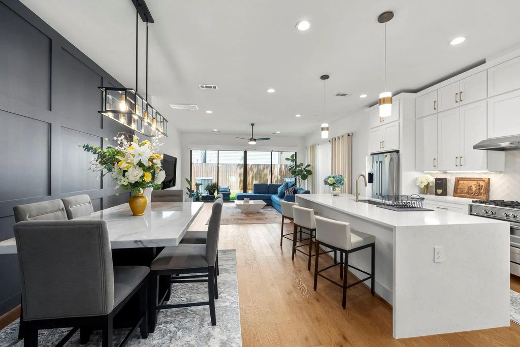 2411 Hazard Street, Houston