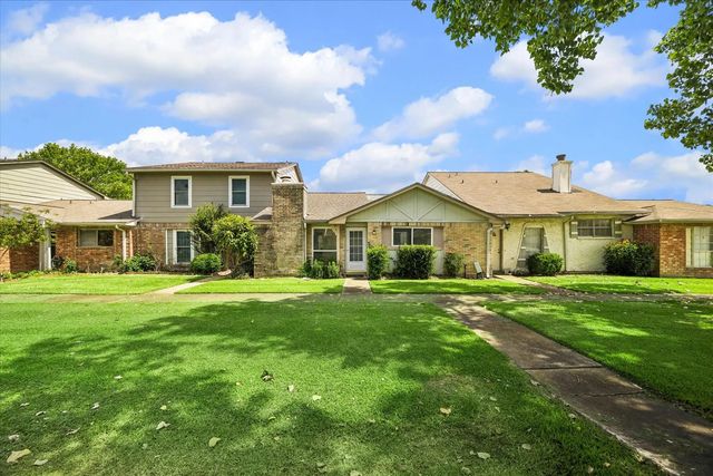 6407 S Briar Bayou Drive, Houston