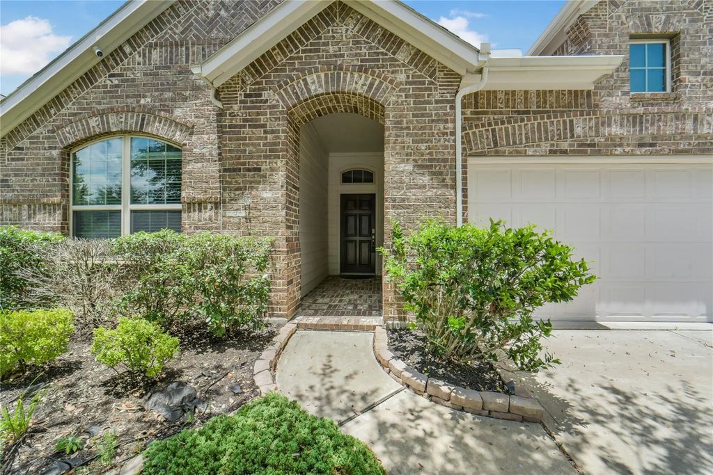 10919 Walts Run Lane, Cypress