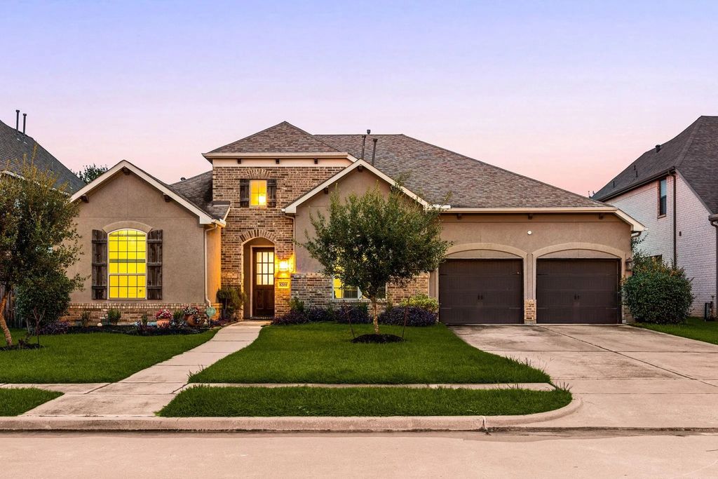 6202 Meadow Bluff Court, Richmond