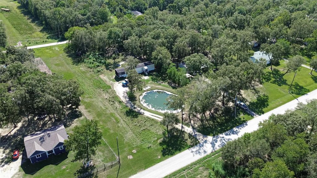 124 County Road 4017, Dayton