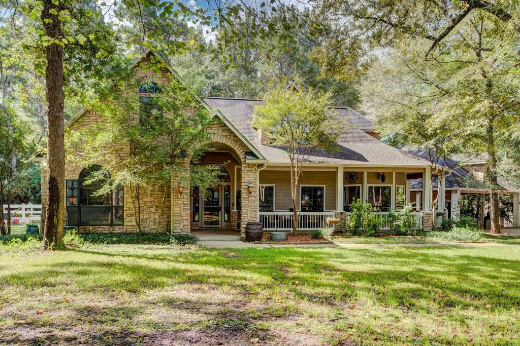 21015 Imperial Oak Drive, Magnolia