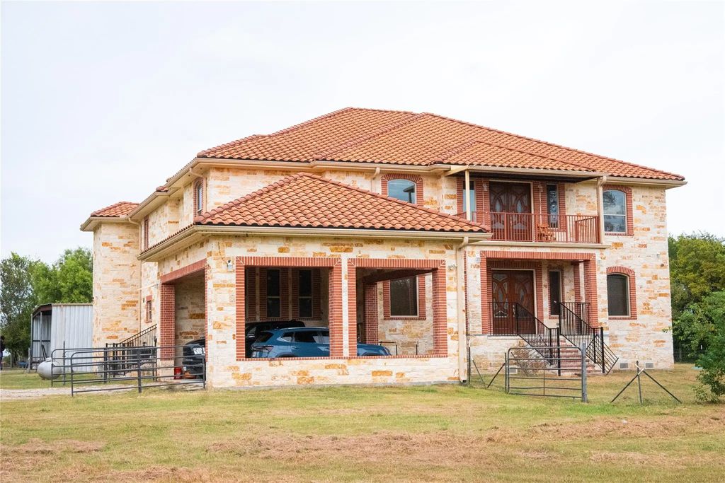 3447 Ramsey Loop Road, Crosby