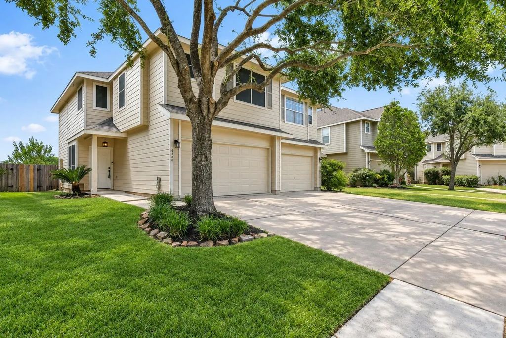 6208 Stoney Creek Drive, Pasadena