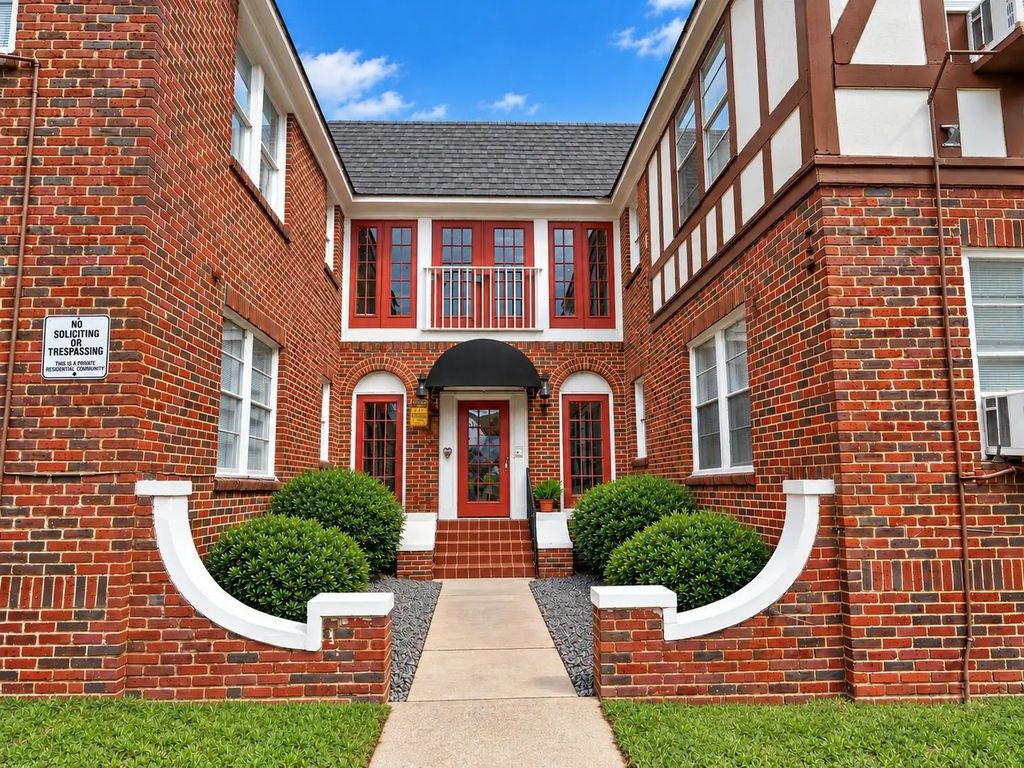 3920 Fannin Street 212, Houston