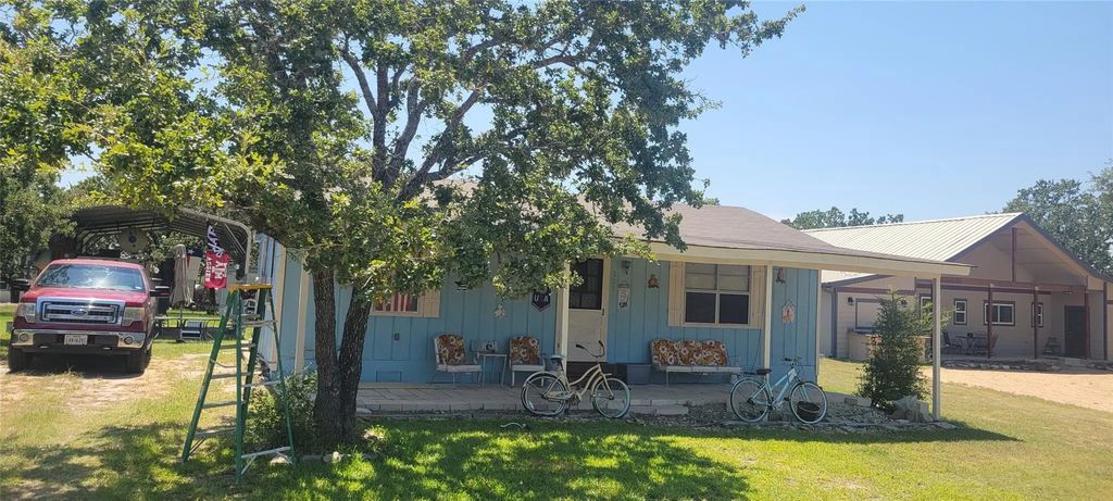 323 N Apache Drive N, Somerville