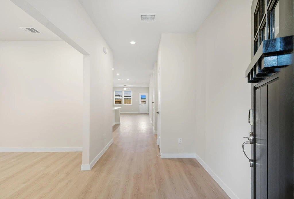 11683 Wilgers Way, Willis