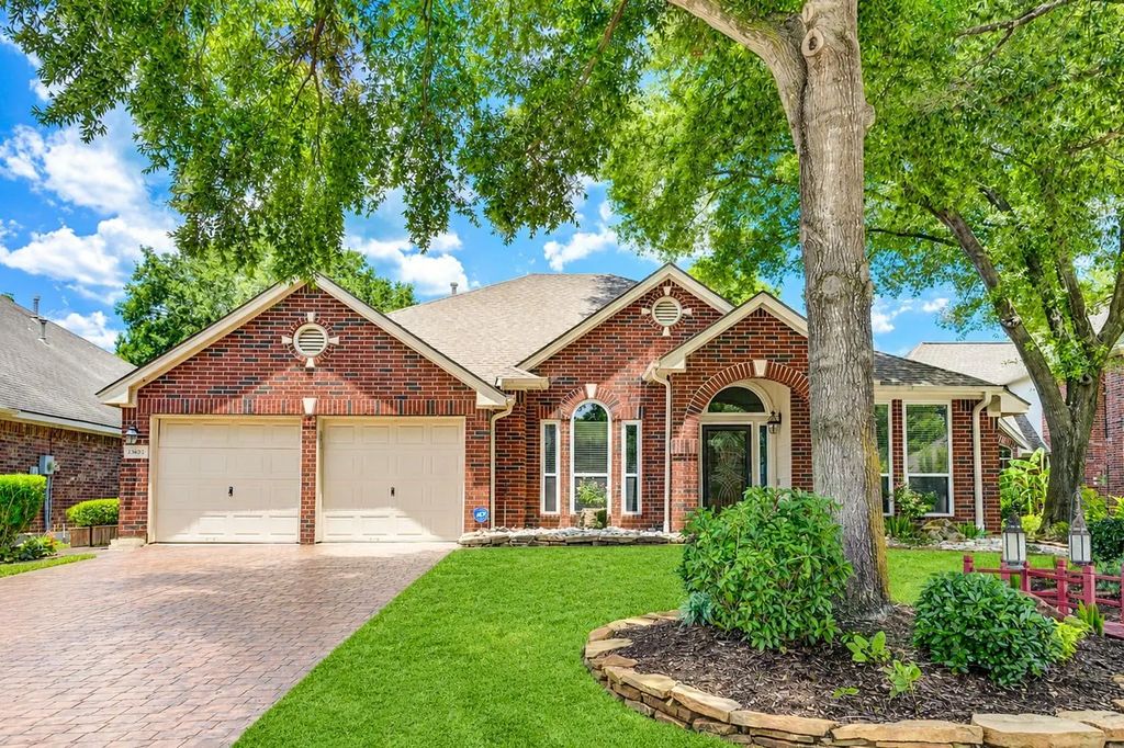 15831 Laurel Cove, Tomball