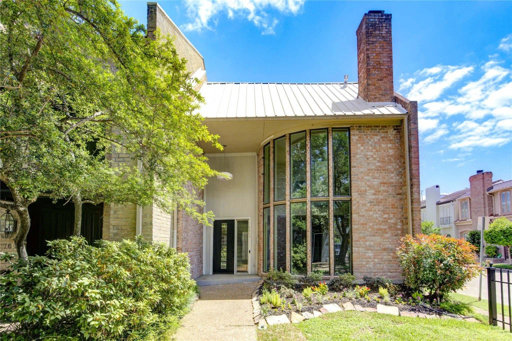 7612 Olympia Drive, Houston