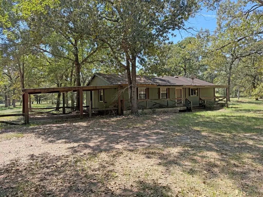 6099 County Road 302, Navasota