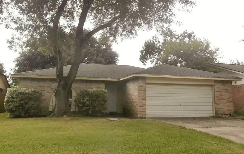 10011 Appleridge Drive, Houston