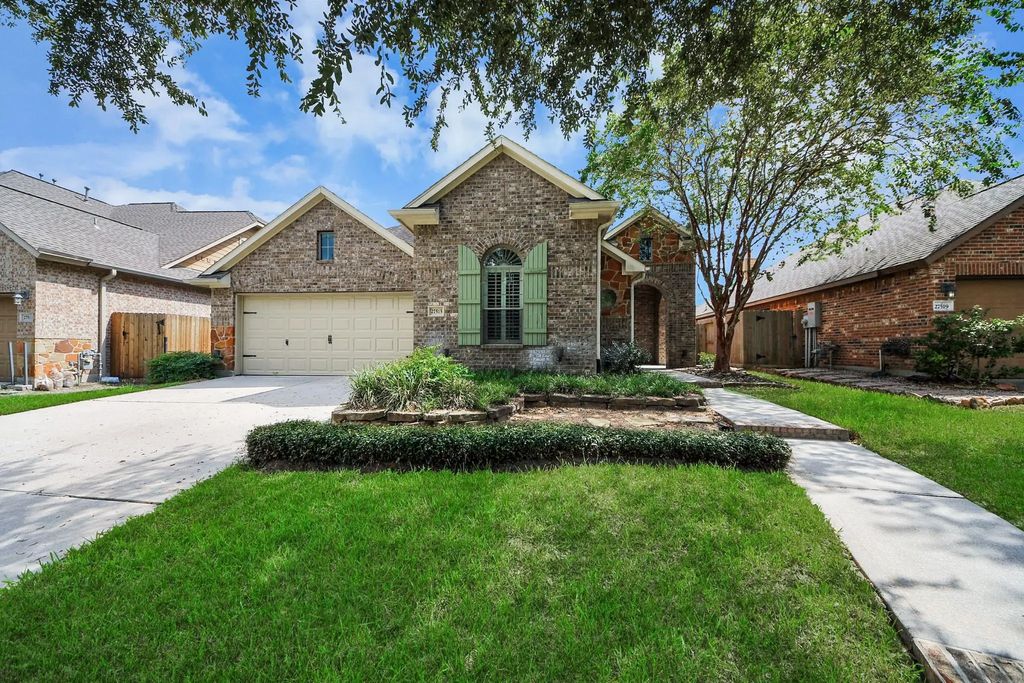 27515 Chris Ridge Court, Spring