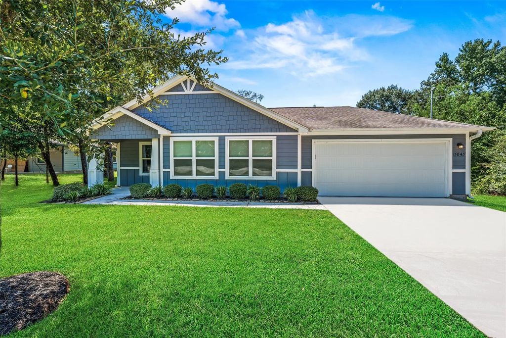 15843 Oak Drive, Montgomery