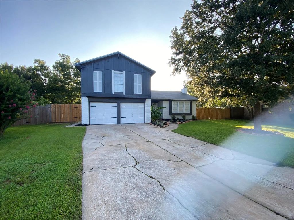 15907 Inwood Lane, Missouri City