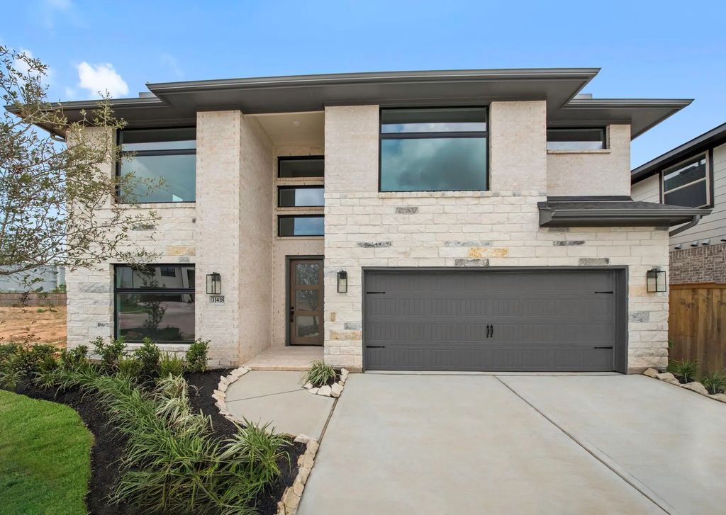 31418 Meadow Grove Court, Fulshear