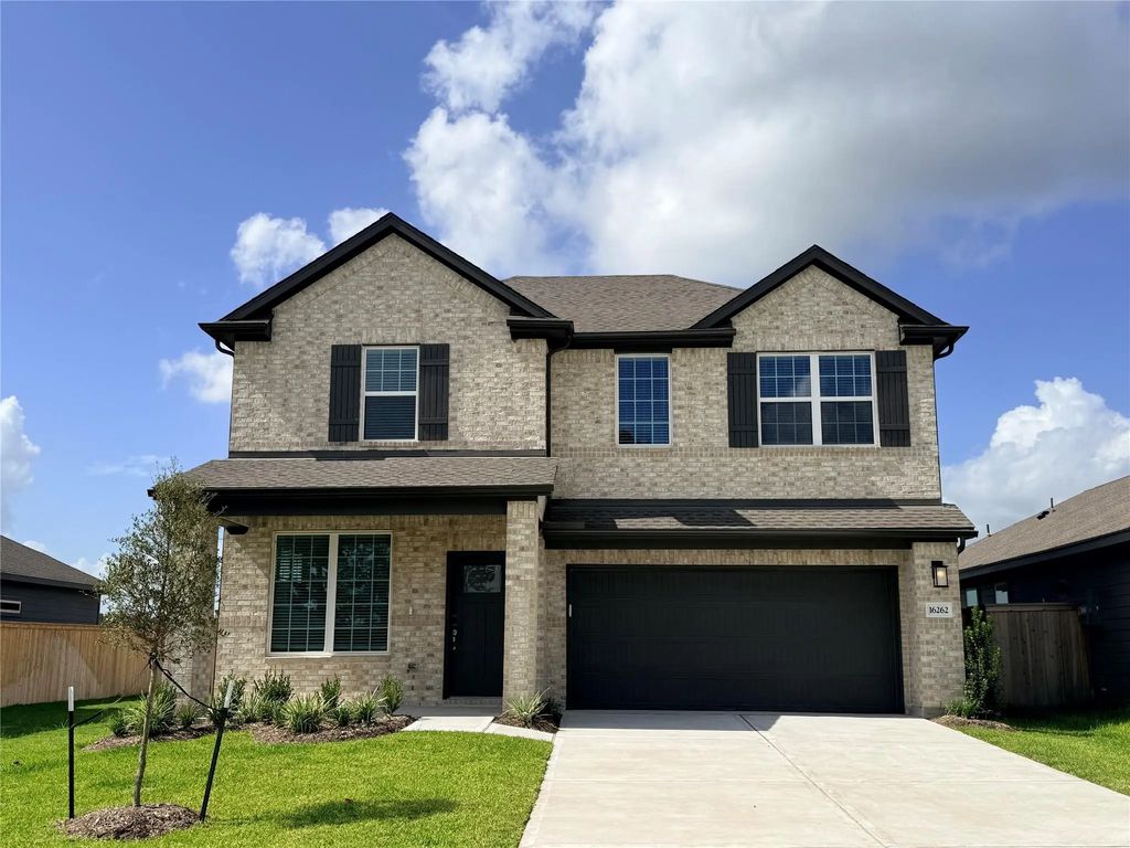 16262 Parish Pointe Court, Conroe