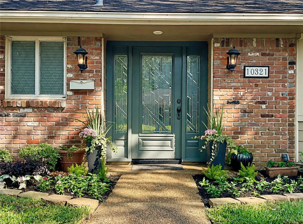 10321 Willowgrove Drive, Houston