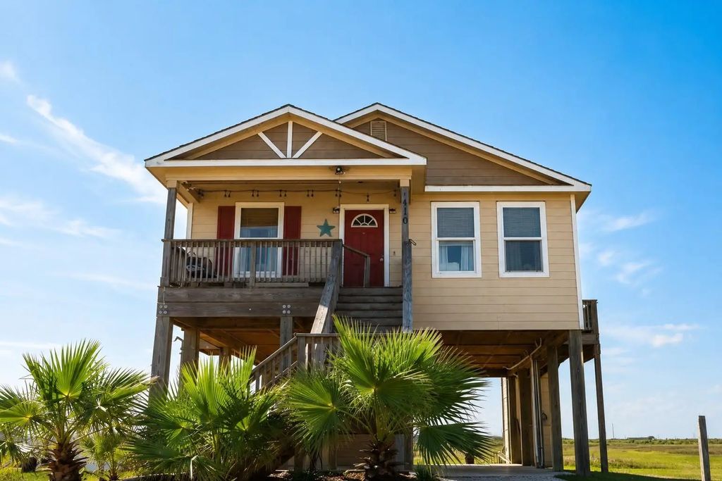 1110 Militia Dr, Surfside Beach