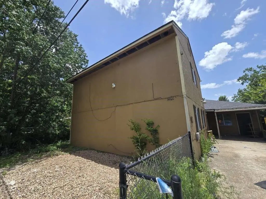 14622 Kenny Street, Houston