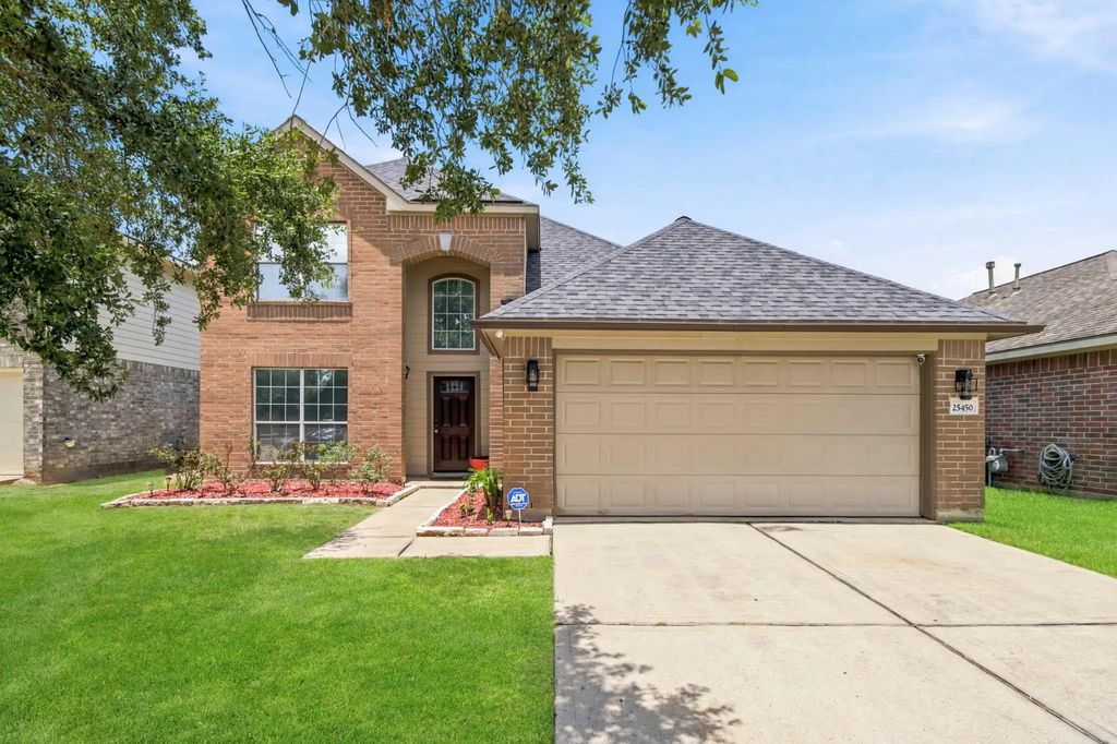 25450 Barmby Drive, Tomball
