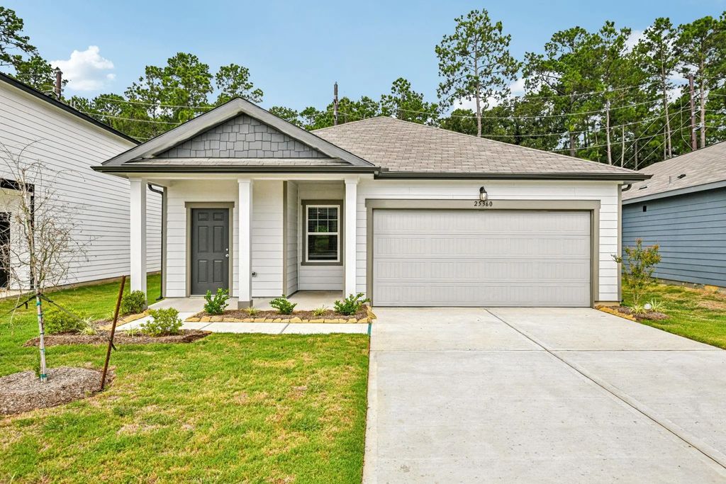 2415 Crest Falls Drive, Crosby