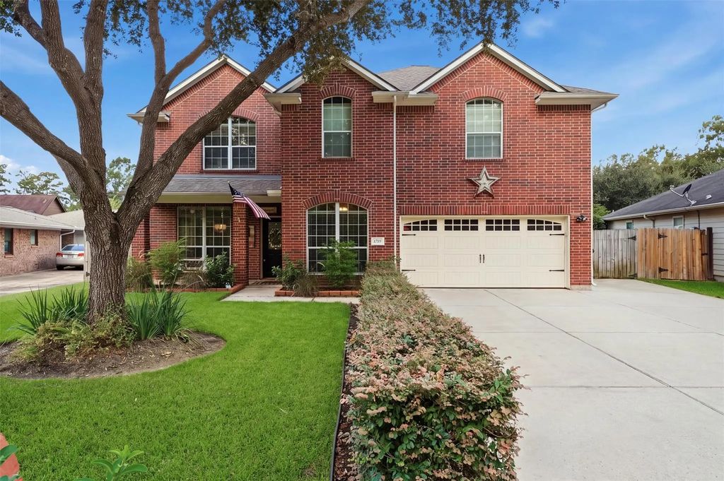 1719 Cloister Drive, Crosby